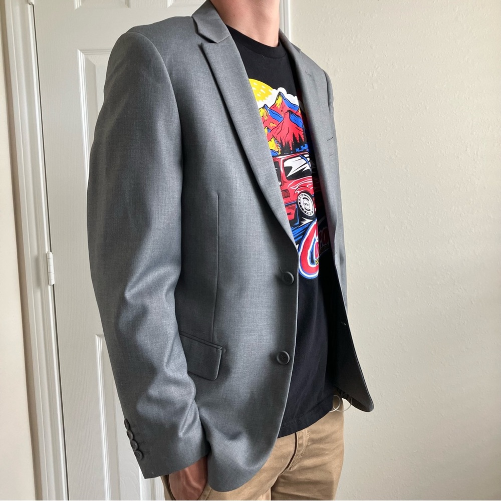 Mens Giorgio Fiorelli Solid Gray Suit Jacket - Picture 2 of 8